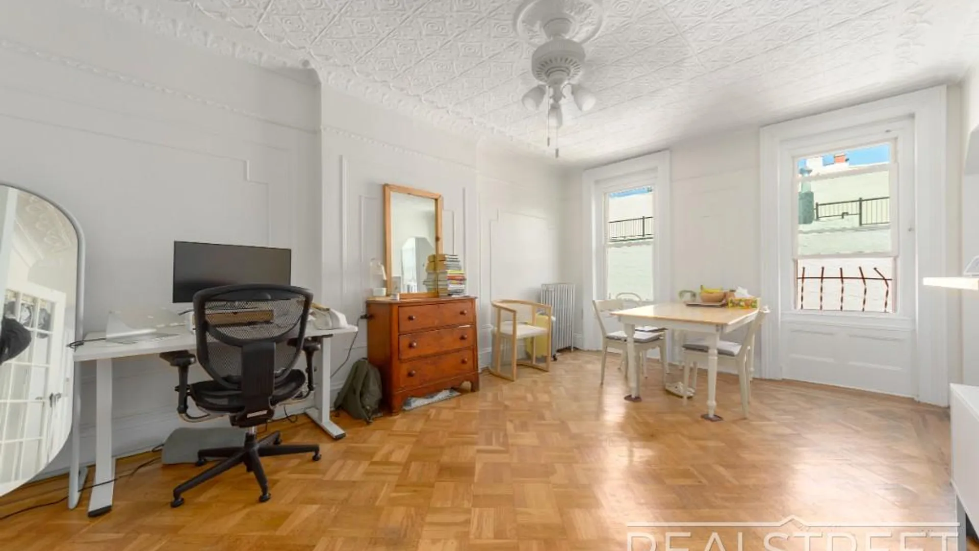 Property at 431 Clinton St, BROOKLYN, NY 11231 2
