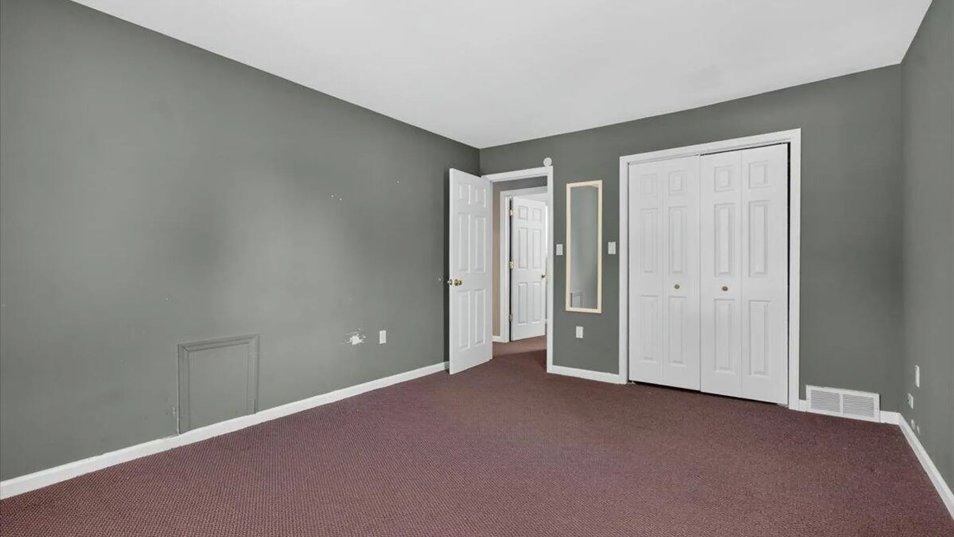 Property at 33 Jones Road, Wilton, NY 12866 17