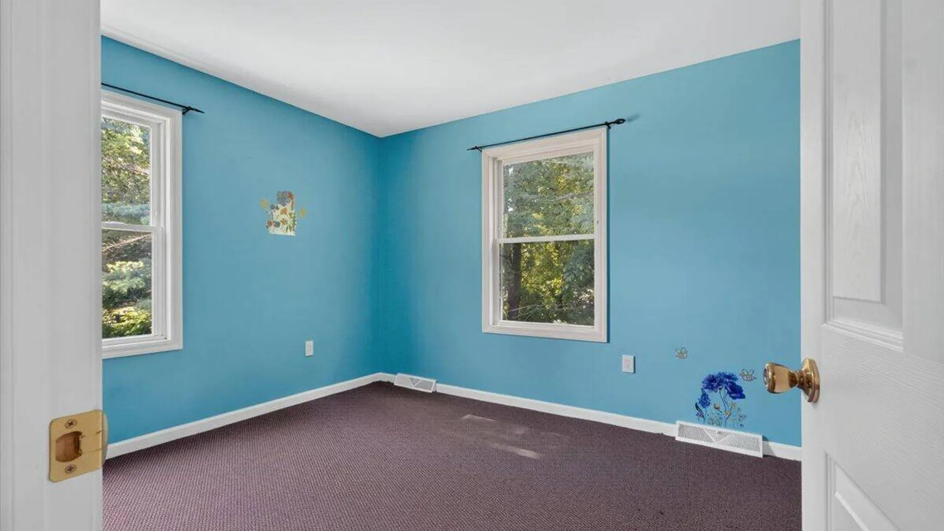 Property at 33 Jones Road, Wilton, NY 12866 20