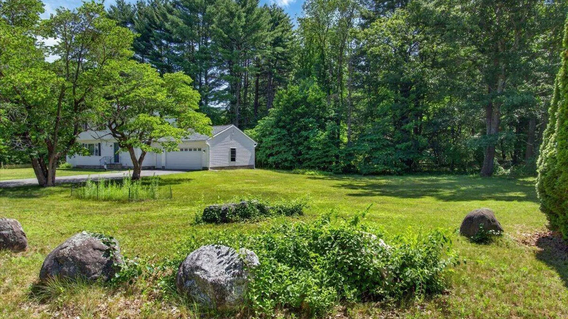 Property at 33 Jones Road, Wilton, NY 12866 21