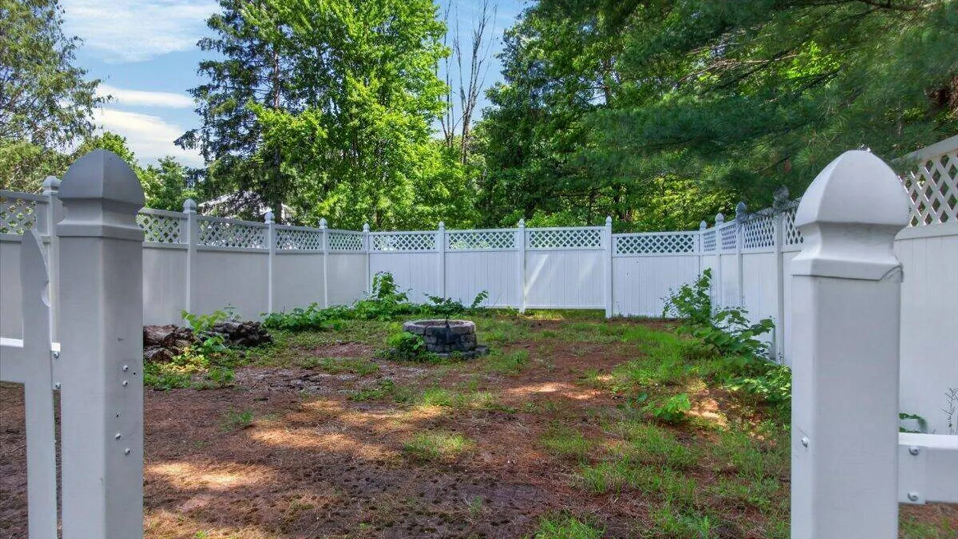 Property at 33 Jones Road, Wilton, NY 12866 24