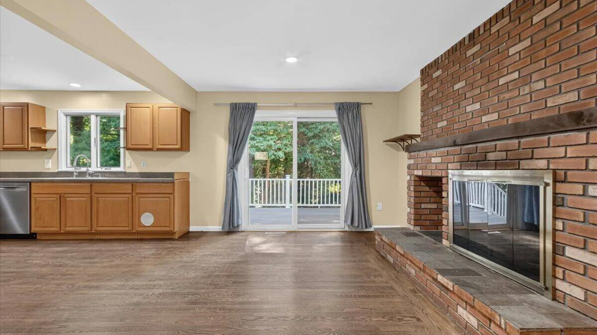Property at 33 Jones Road, Wilton, NY 12866 5