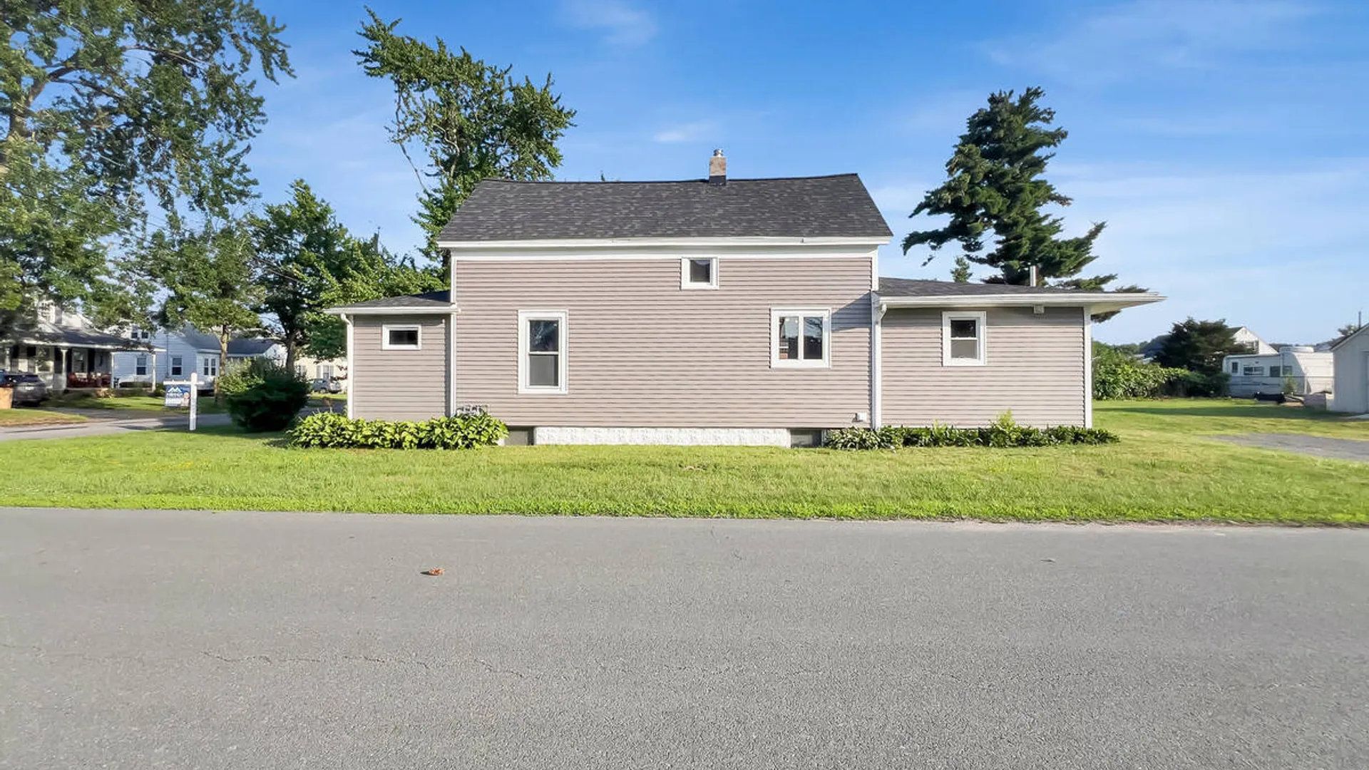Property at 1821 Ferguson Street, Rotterdam, NY 12303 39