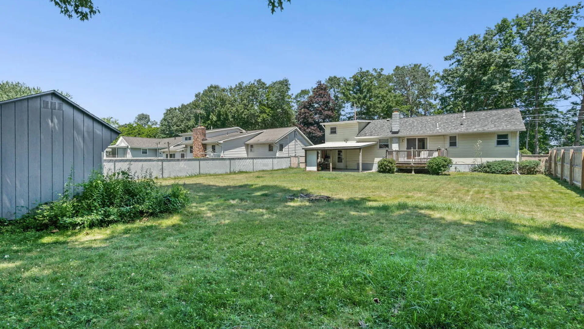 Property at 172 Dahlia Street, Rotterdam, NY 12306 34