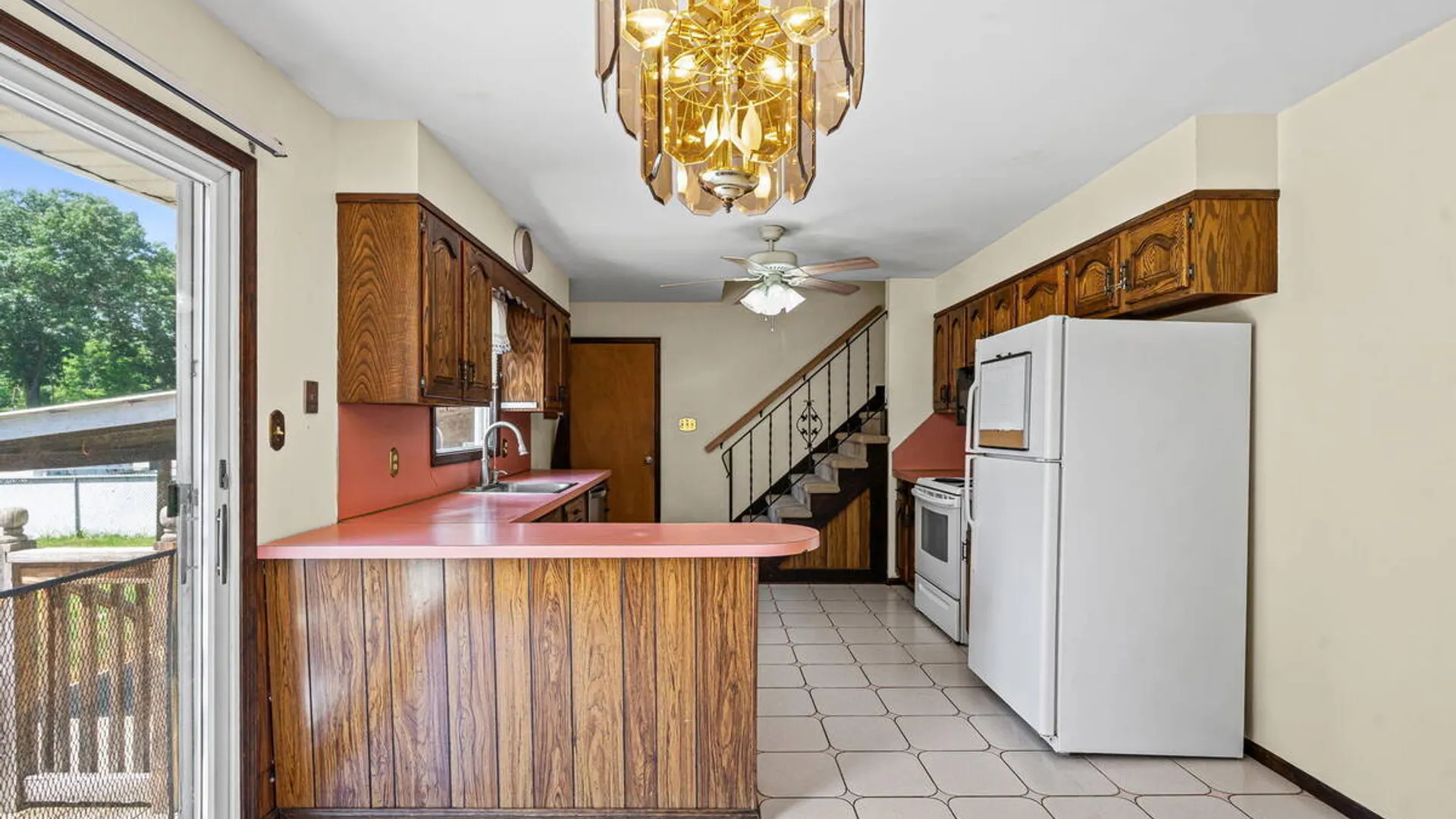 Property at 172 Dahlia Street, Rotterdam, NY 12306 8