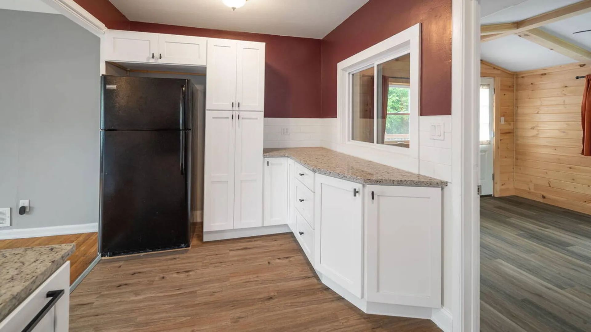 Property at 7 Colt Road, Colonie, NY 12205 11
