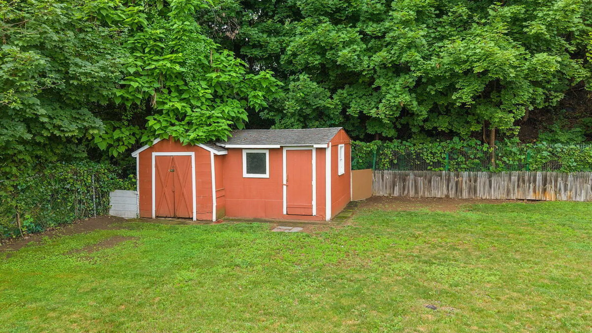 Property at 7 Colt Road, Colonie, NY 12205 44