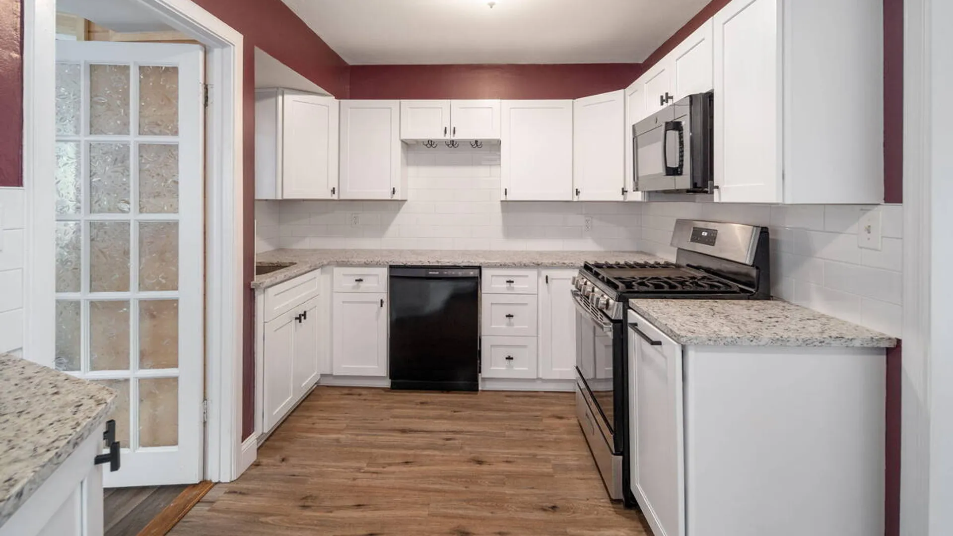Property at 7 Colt Road, Colonie, NY 12205 9