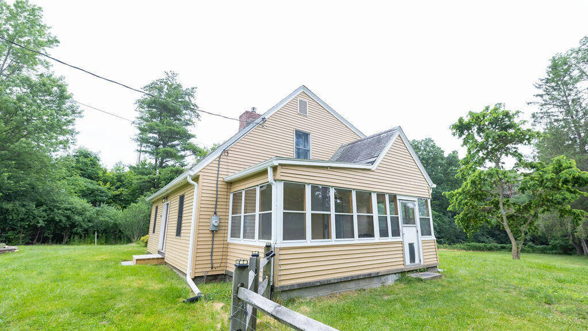Property at 859 Putnam Road, Rotterdam, NY 12306 13