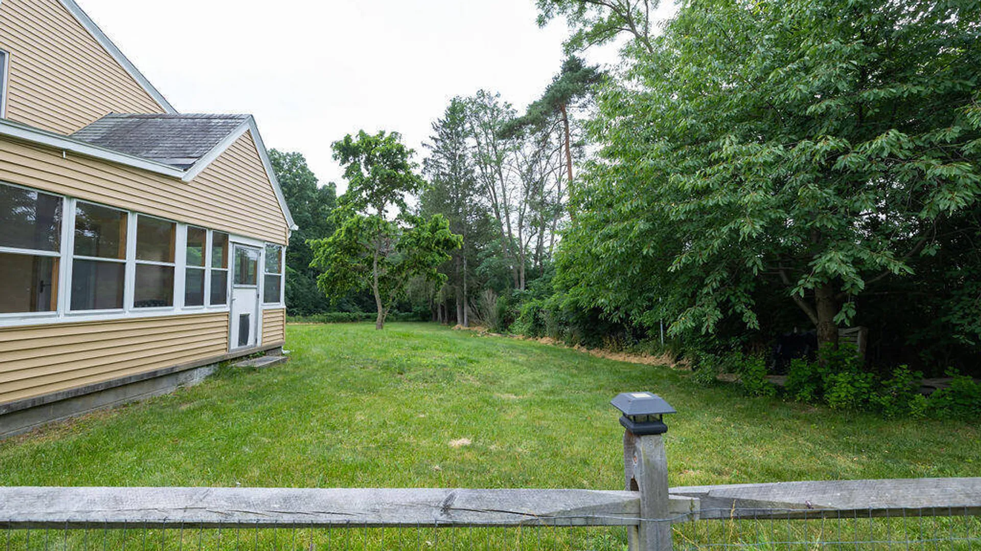 Property at 859 Putnam Road, Rotterdam, NY 12306 14