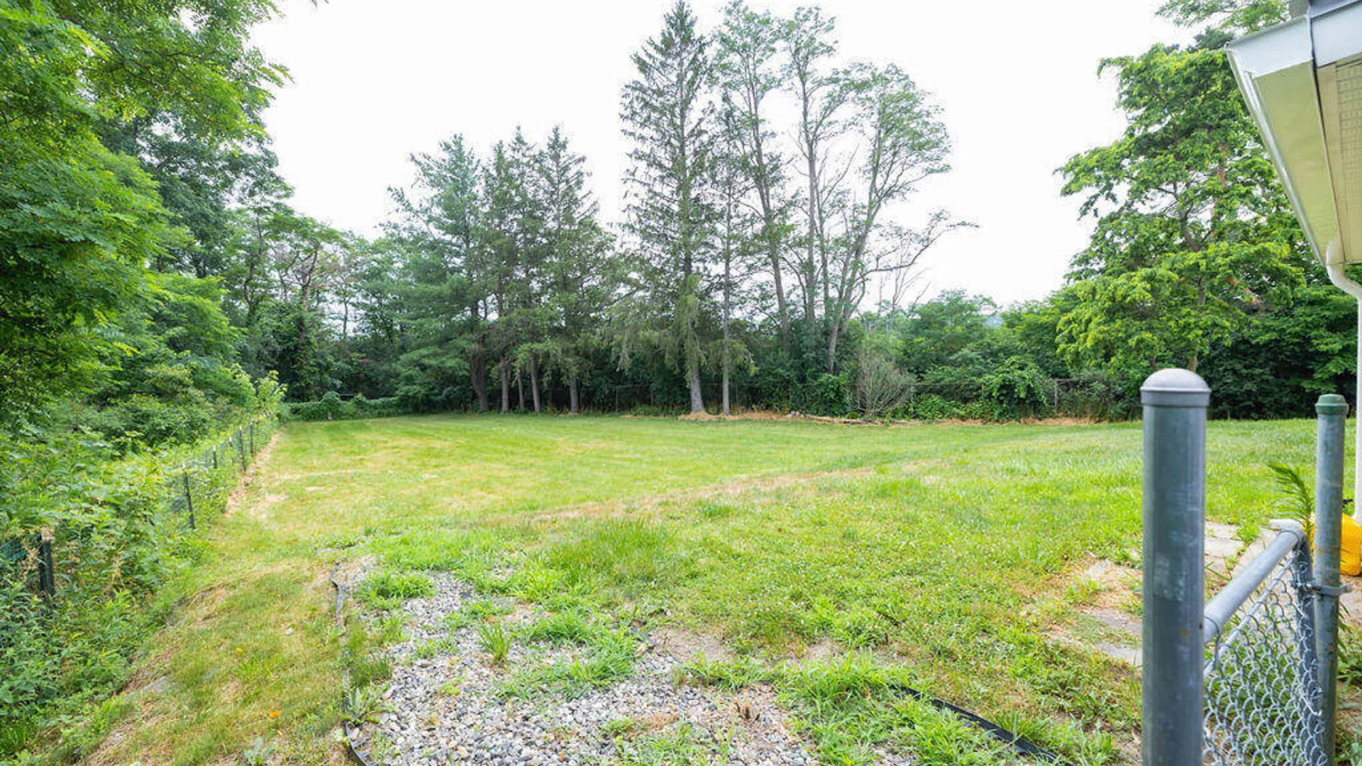 Property at 859 Putnam Road, Rotterdam, NY 12306 19