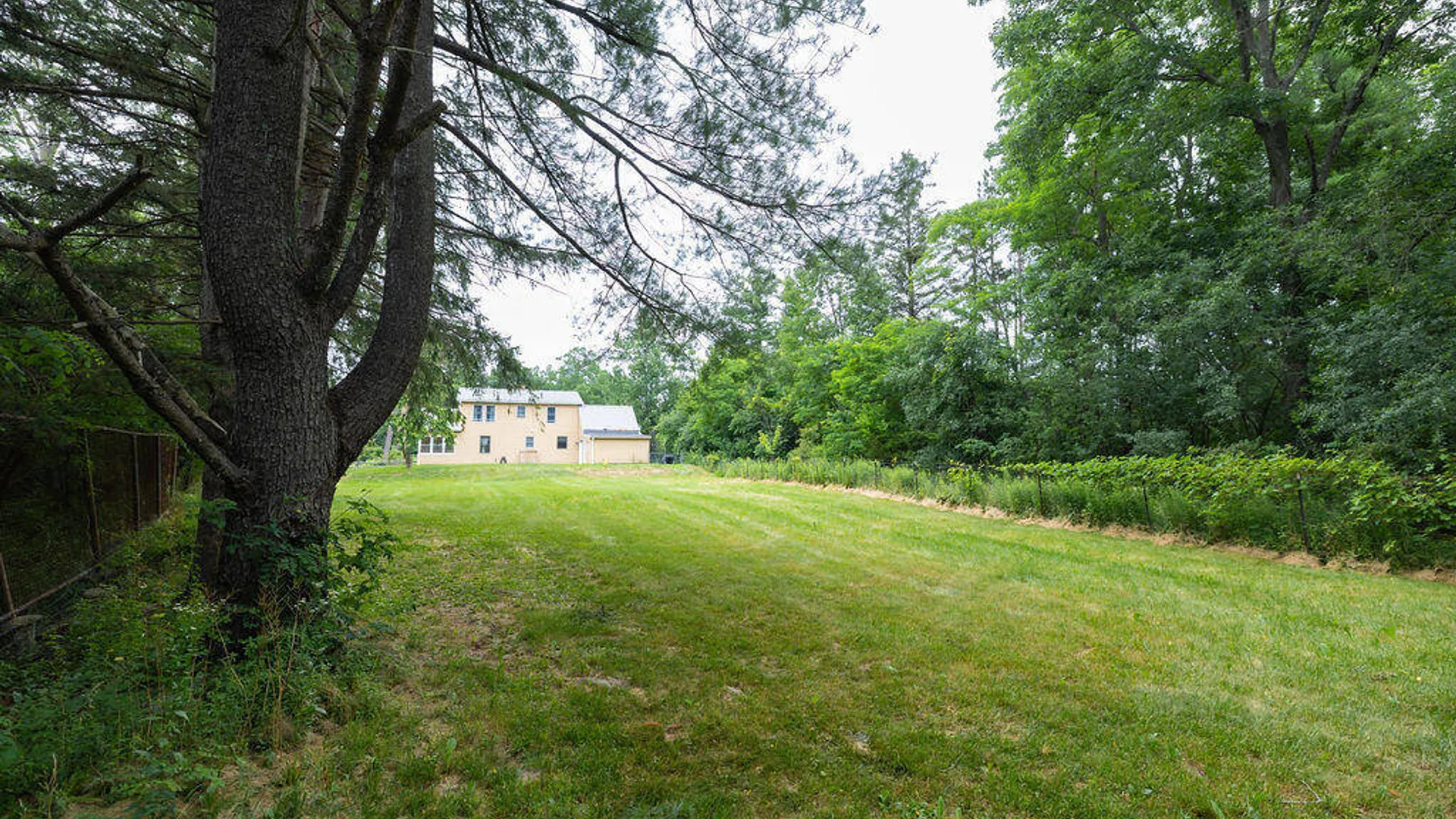 Property at 859 Putnam Road, Rotterdam, NY 12306 27