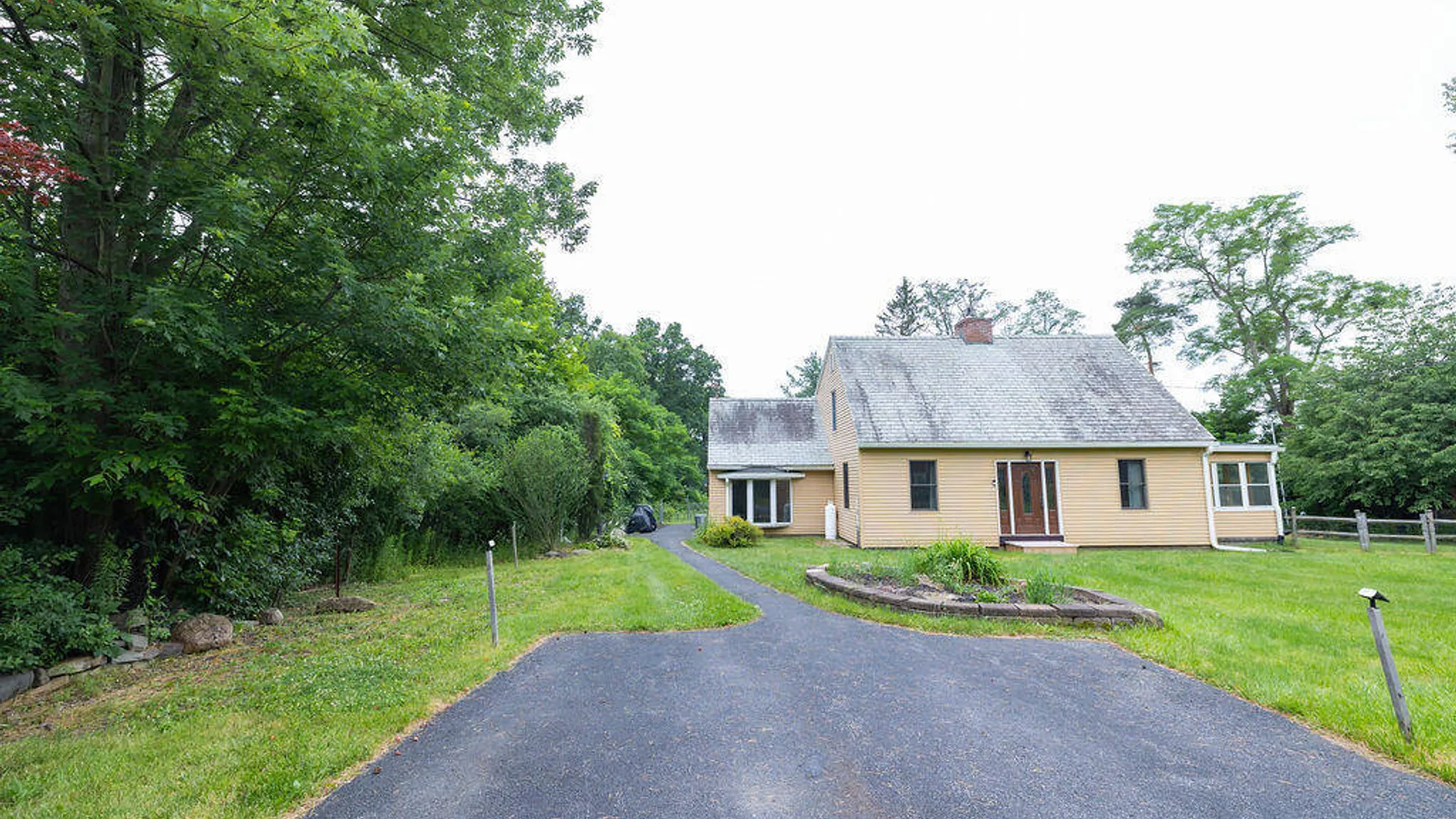 Property at 859 Putnam Road, Rotterdam, NY 12306 7