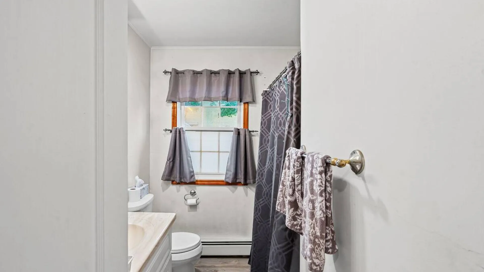 Property at 19 Knickerbocker Street, Ballston Spa, NY 12020 15