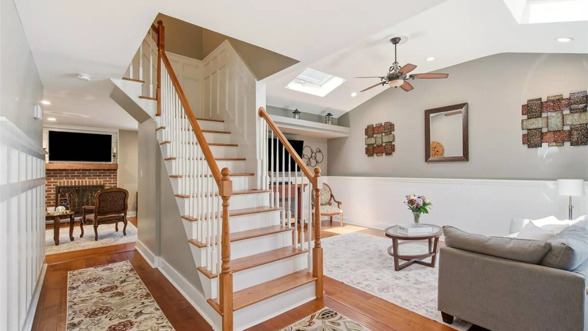 Property at 18 Executive Drive, Hauppauge, NY 11788 5