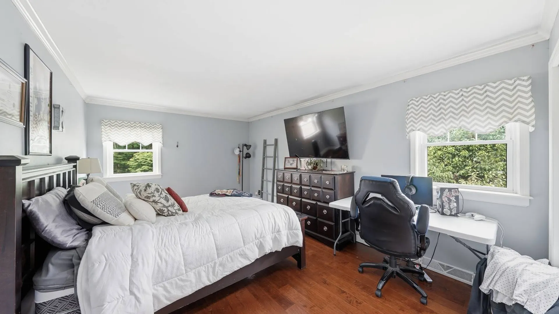 Property at 33 Sheffield Drive, Delmar, NY 12054 25