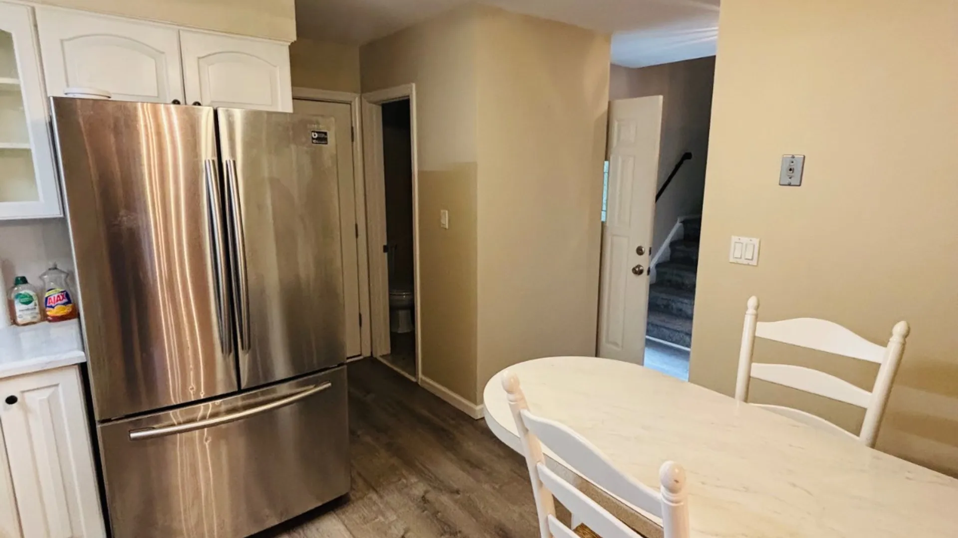 Property at 3 Altamont av, Sea Cliff, NY 11579 4