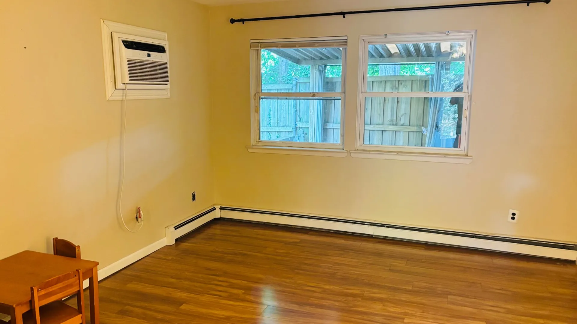 Property at 3 Altamont av, Sea Cliff, NY 11579 9