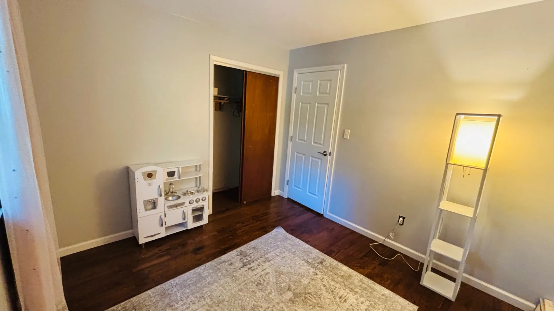 Property at 3 Altamont av, Sea Cliff, NY 11579 25