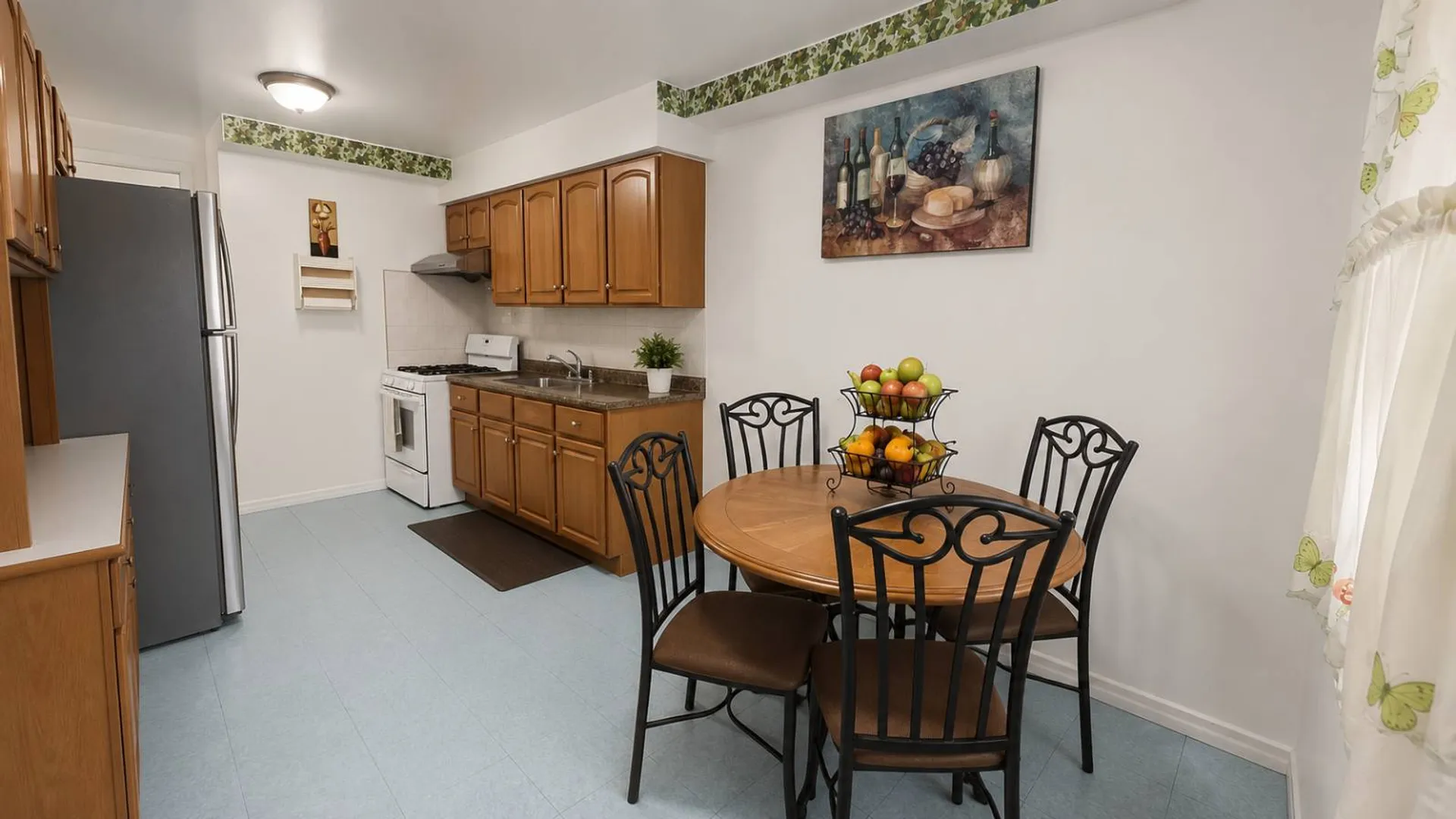 Property at 32-51 72nd St, Jackson Heights, NY 11370 5