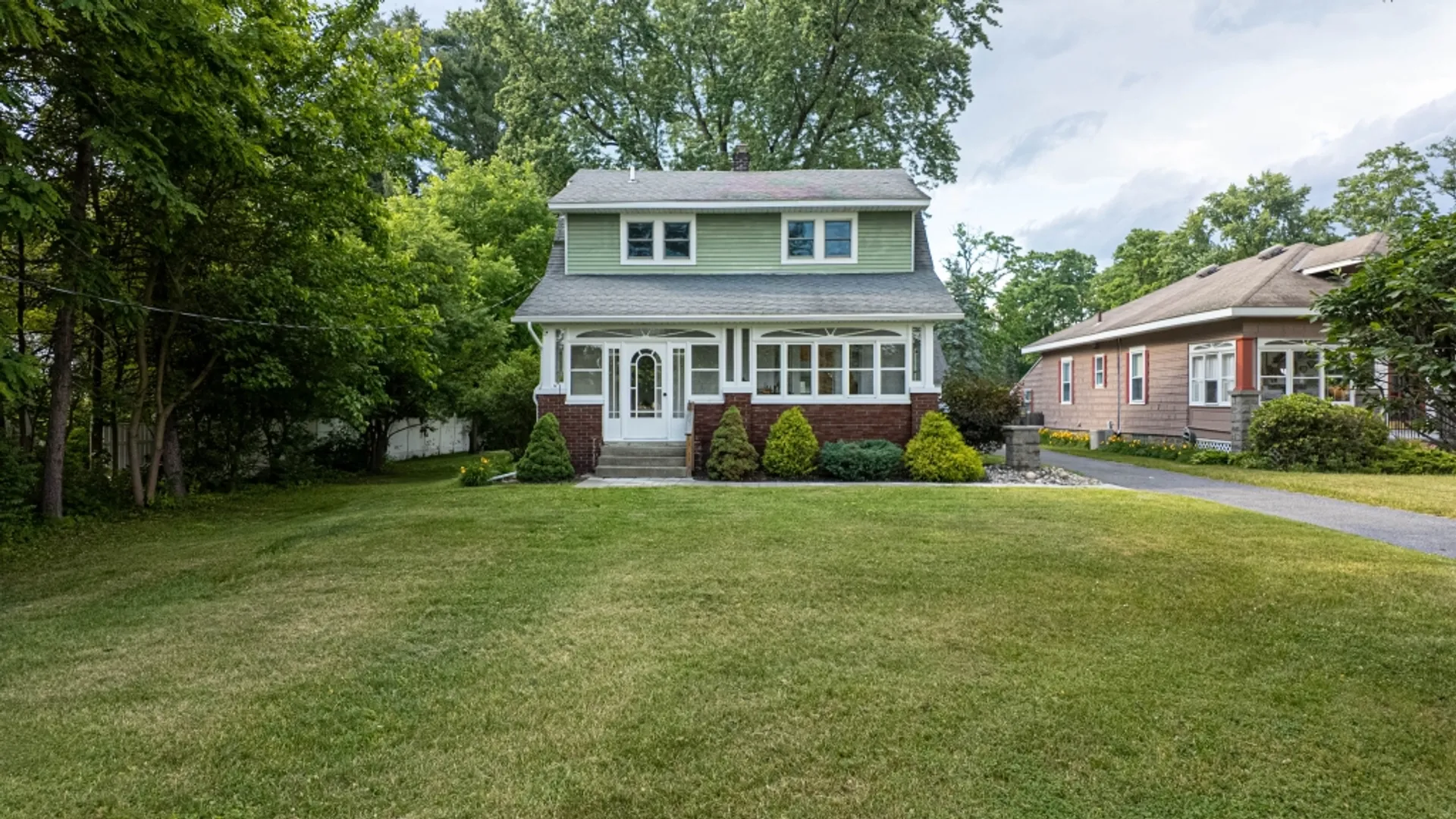 Property at 128 Putnam Rd, Schenectady, NY 12306 2