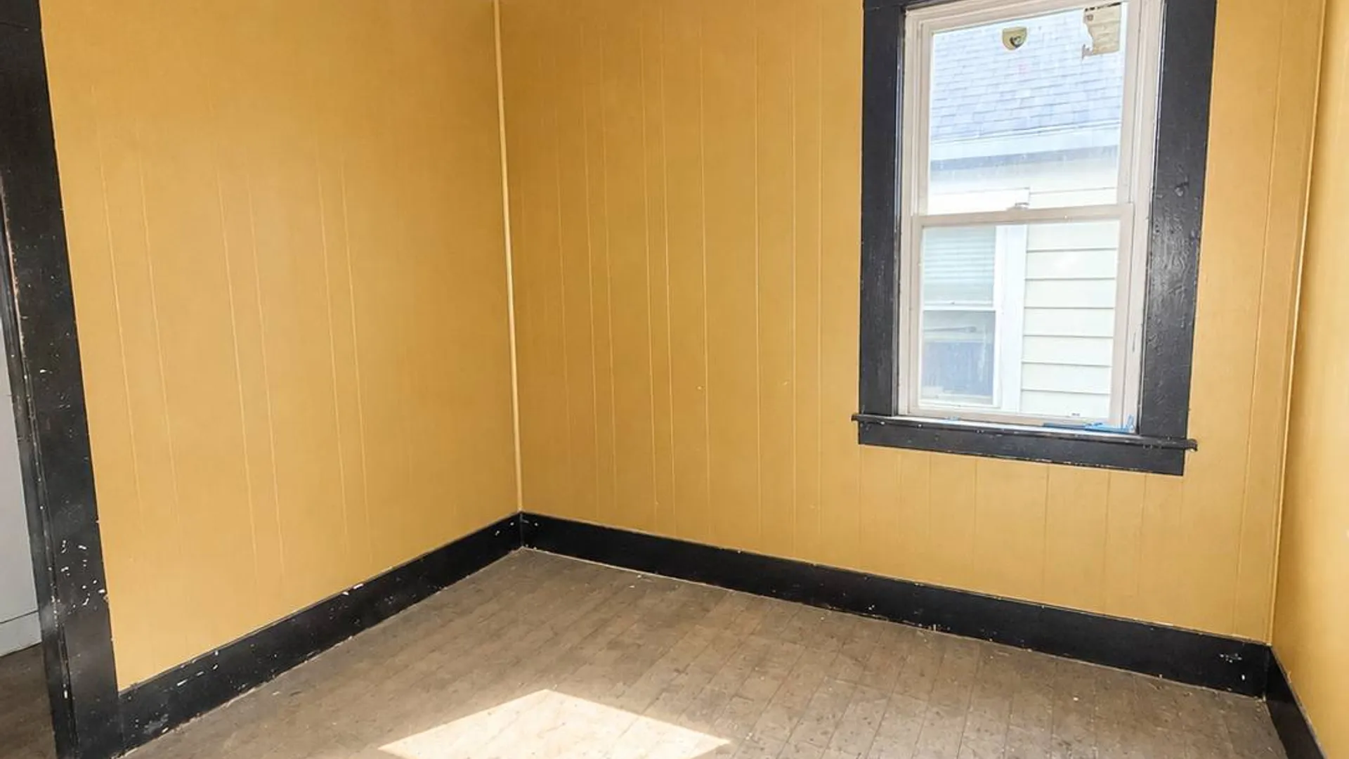 Property at 1421 Burnet Ave, Syracuse, NY 13206 11