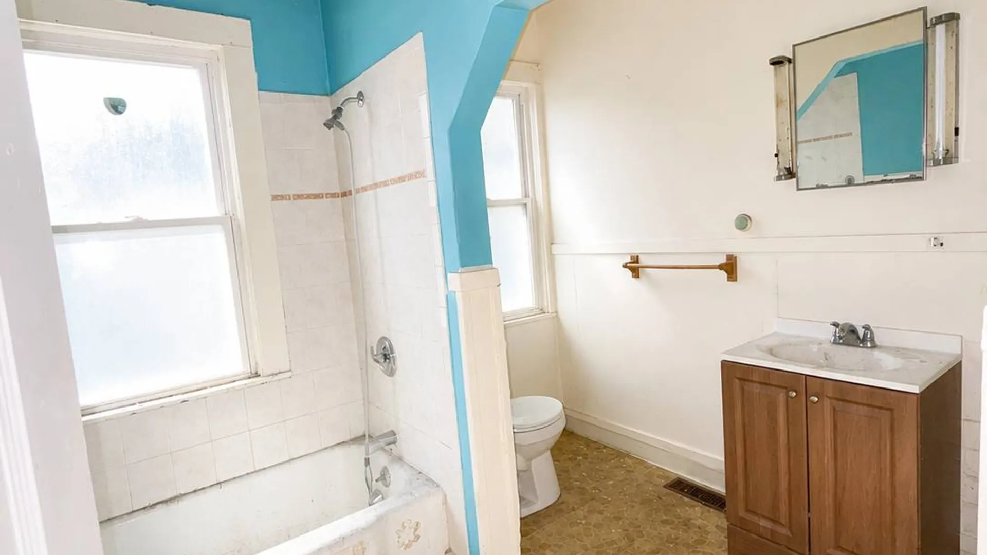 Property at 1421 Burnet Ave, Syracuse, NY 13206 10