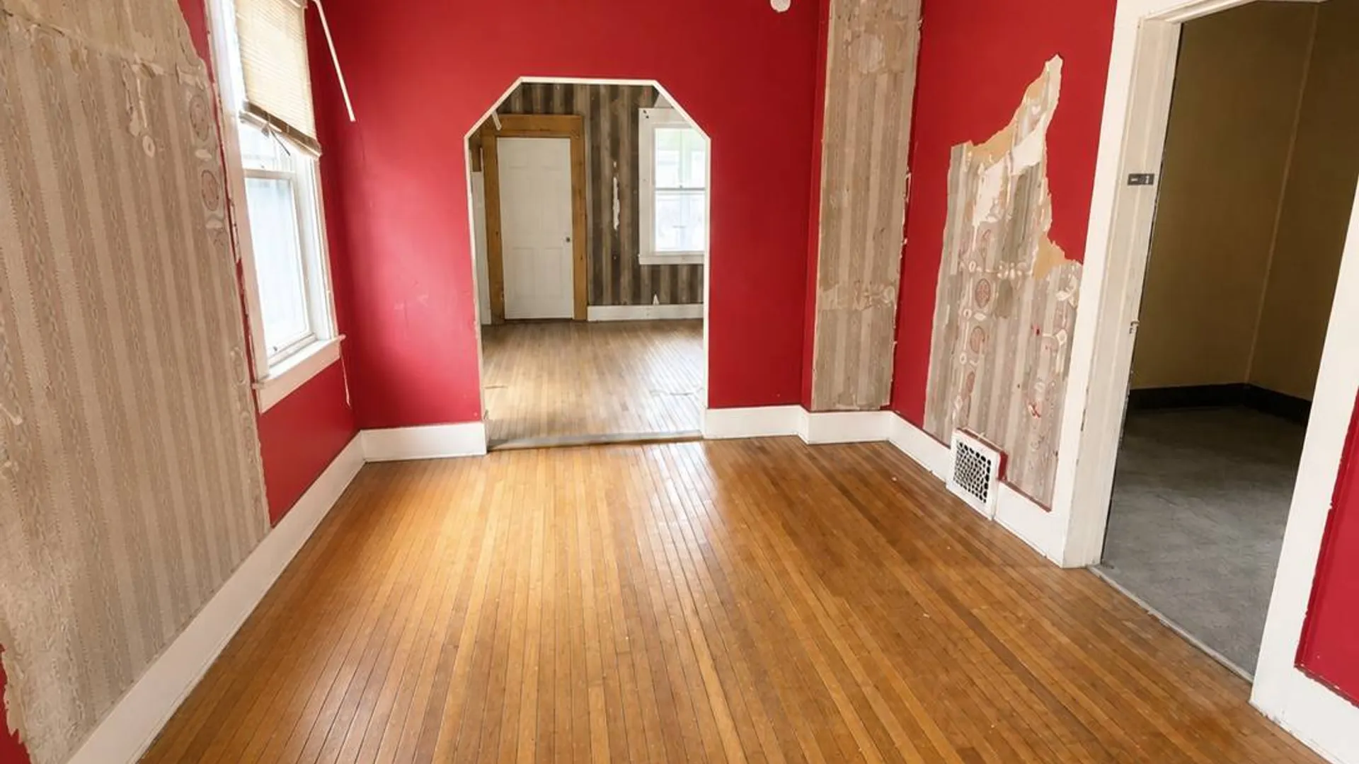 Property at 1421 Burnet Ave, Syracuse, NY 13206 5