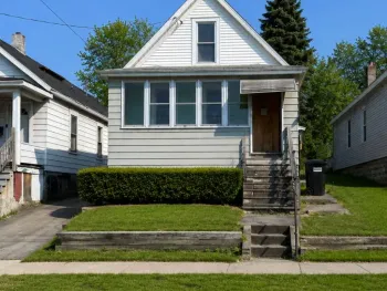 Property at 1421 Burnet Ave, Syracuse, NY 13206