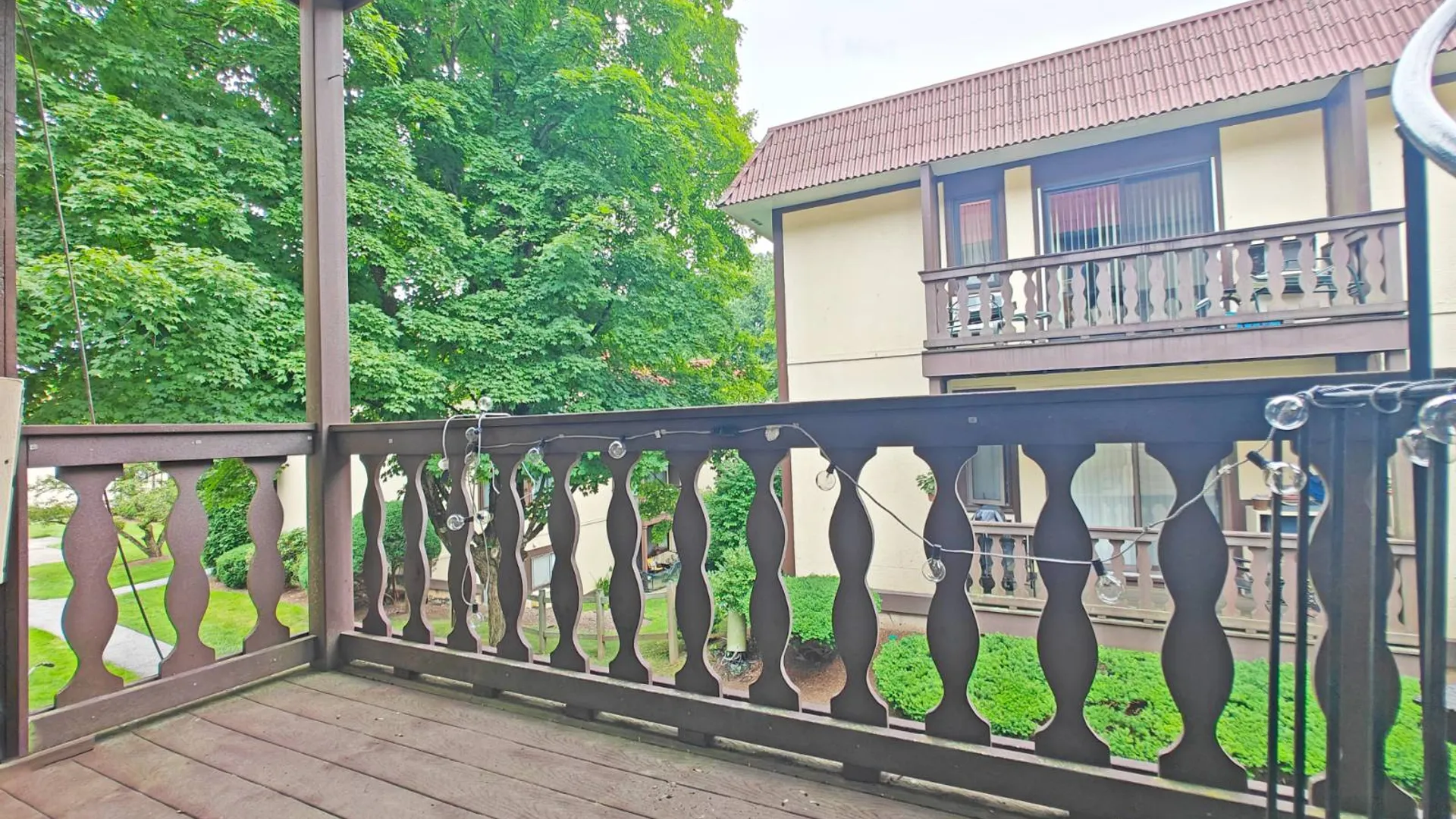 Property at 15 Grenada Crescent, White Plains, NY 10603 10