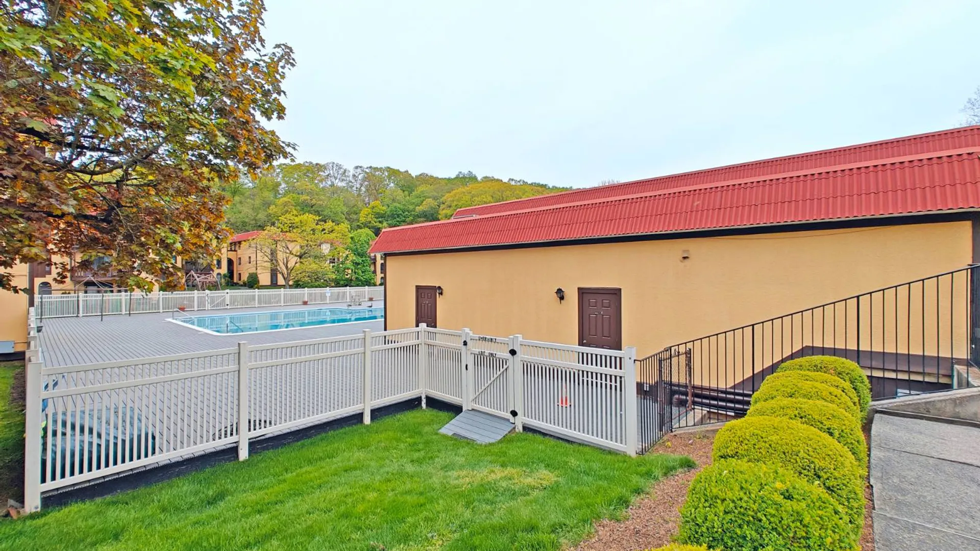 Property at 15 Grenada Crescent, White Plains, NY 10603 12