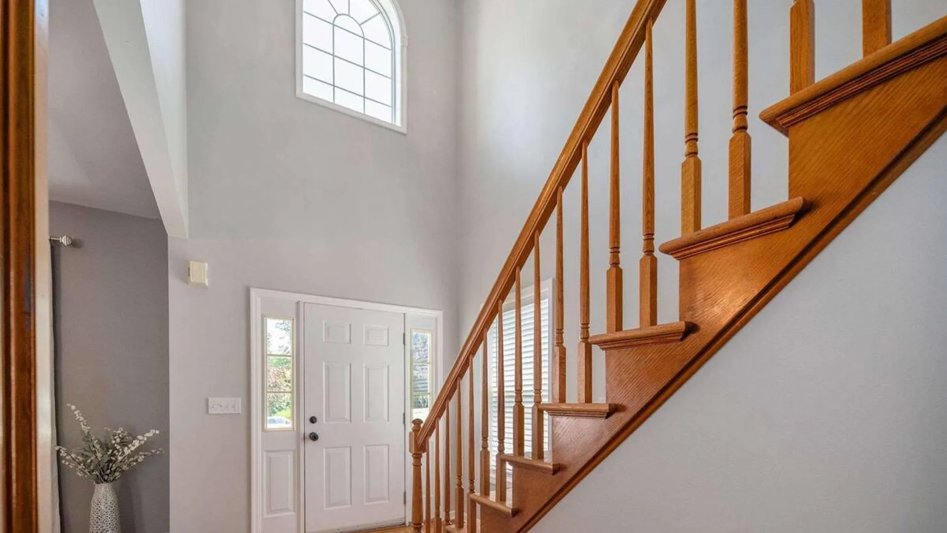 Property at 6 Mallard Drive, Clifton Park, NY 12148 4