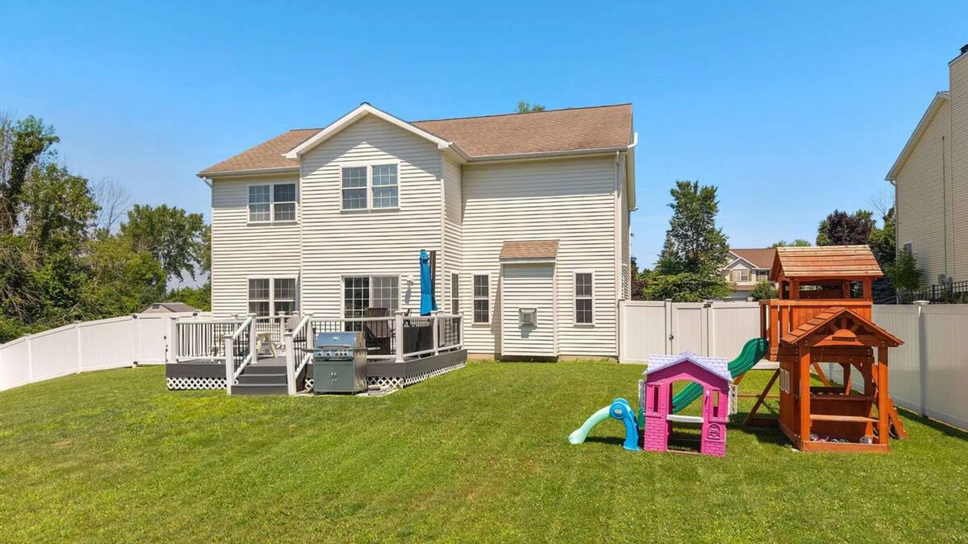 Property at 6 Mallard Drive, Clifton Park, NY 12148 52