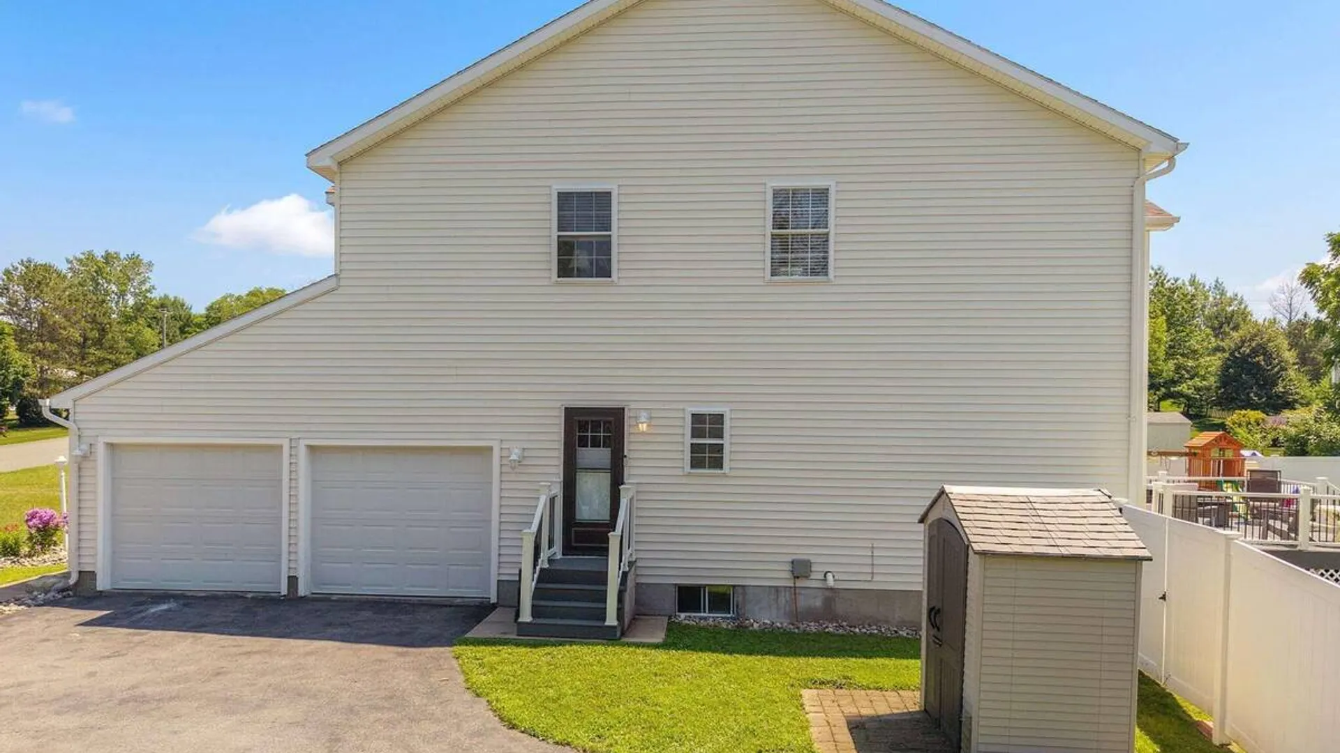 Property at 6 Mallard Drive, Clifton Park, NY 12148 54