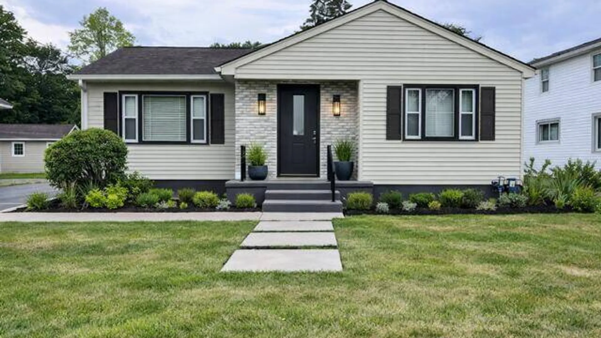 Property at 3936 Albany Street, Colonie, NY 12304 2