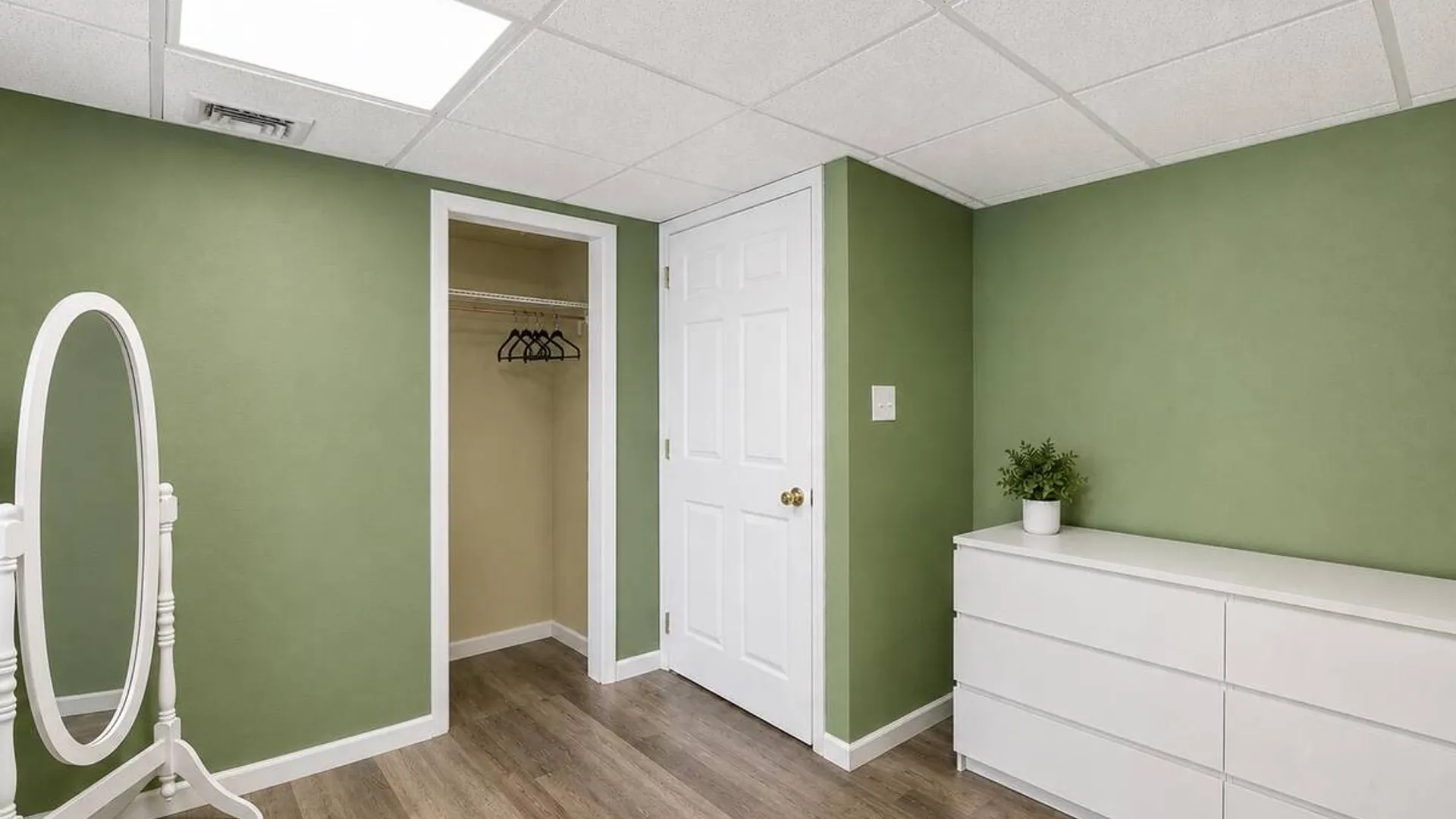 Property at 72 Dix Highway, Dix Hills, NY 11746 22