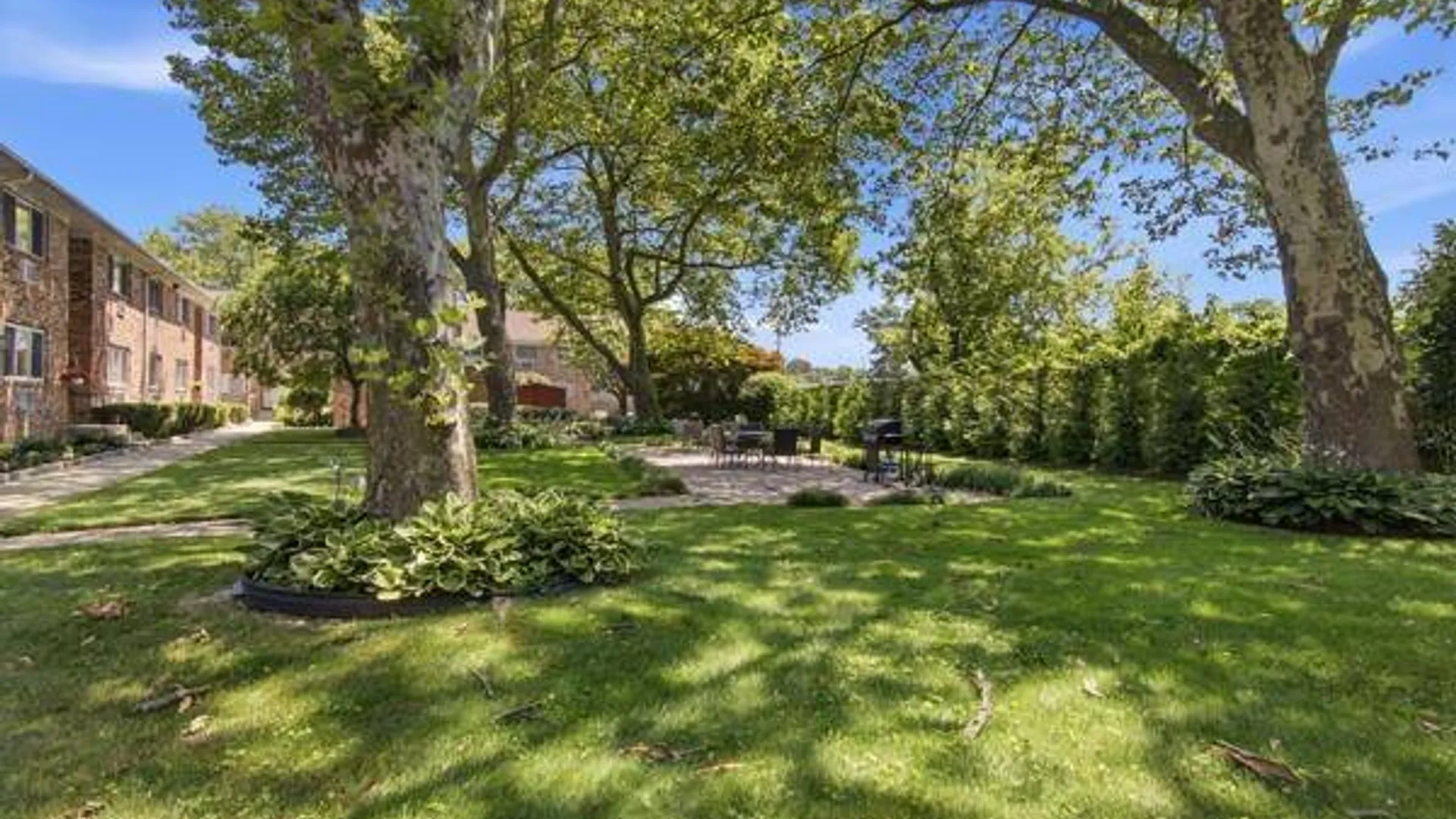 Property at 105 Prime Avenue, Huntington, NY 11743 3