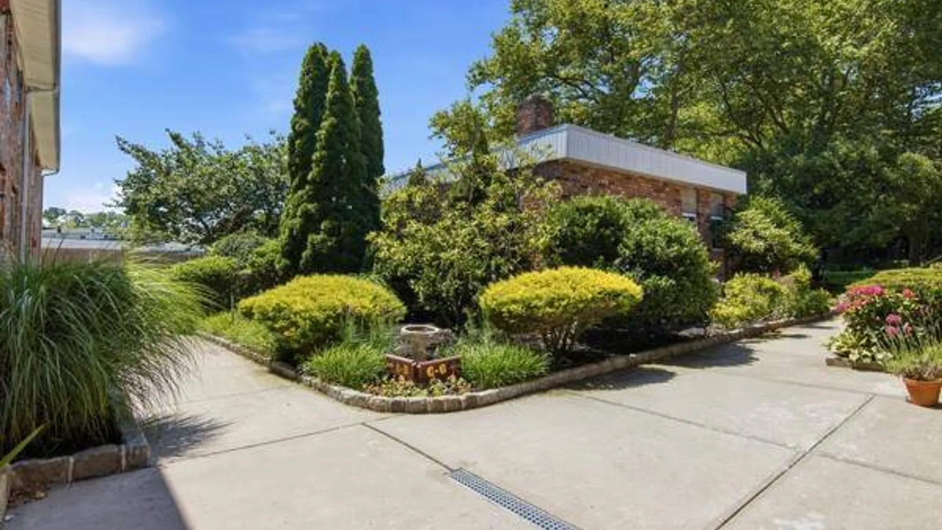 Property at 105 Prime Avenue, Huntington, NY 11743 4