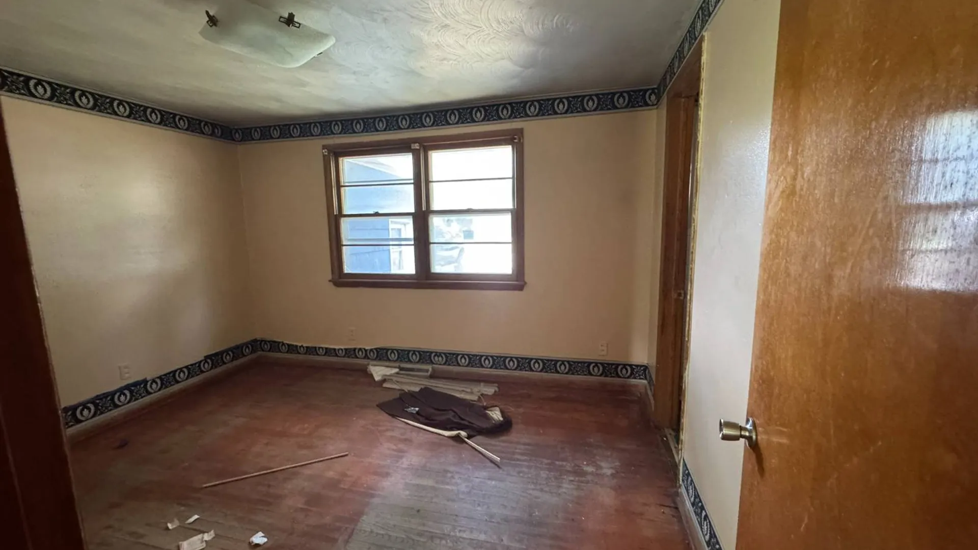 Property at 188 Ballantyne Rd, Syracuse, NY 13205 11