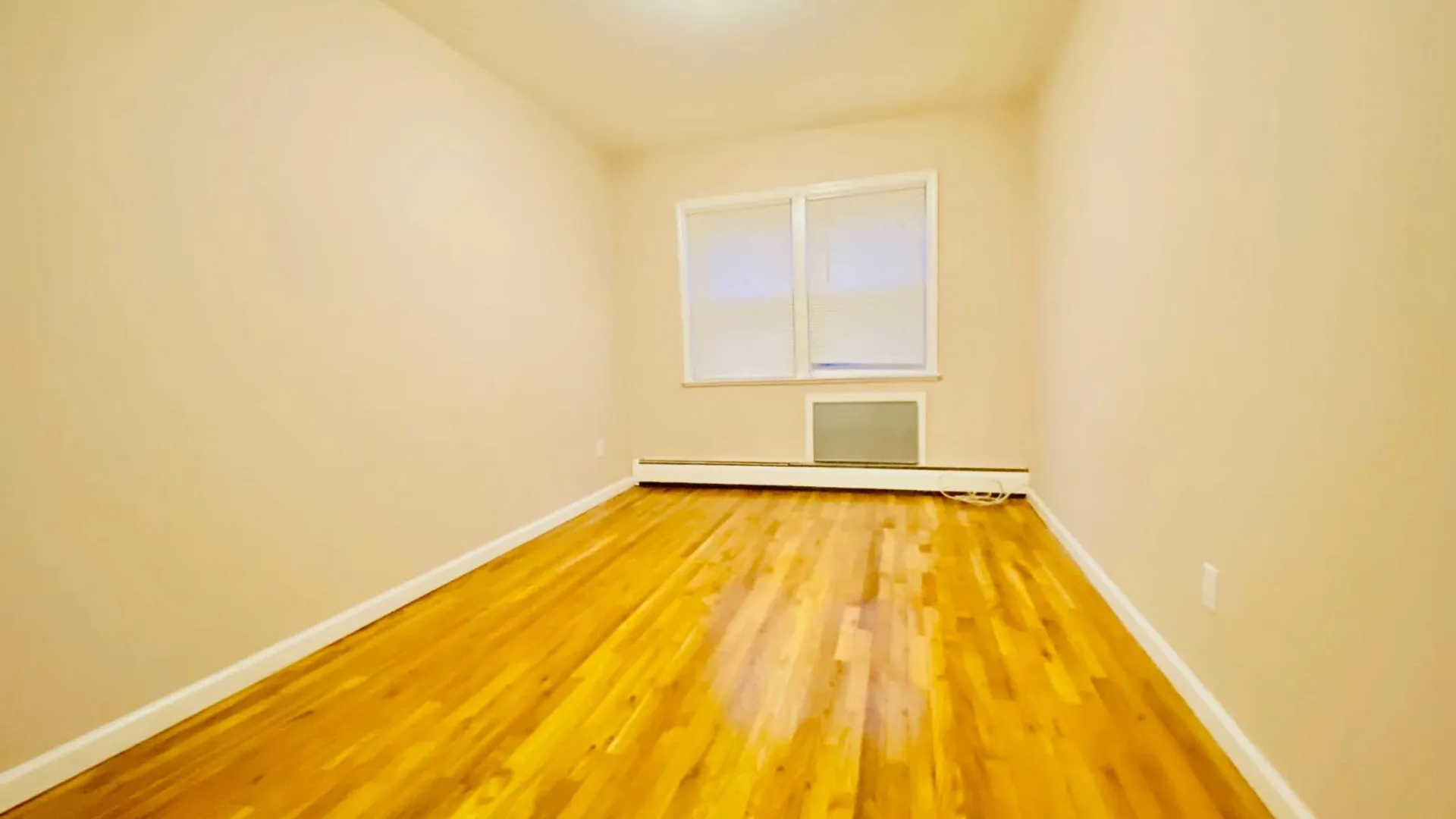 Property at 135-32 82nd Ave, BRIARWOOD, NY 11435 26