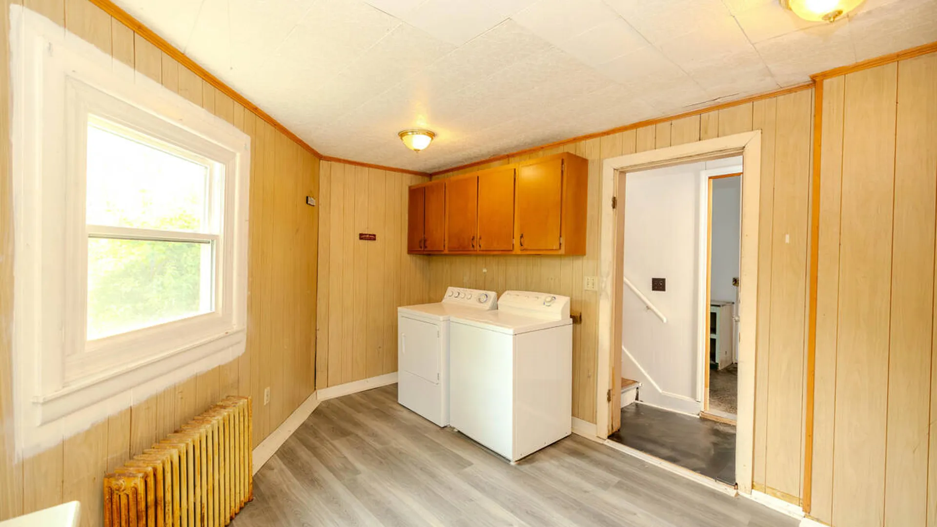 Property at 1374 10th Avenue, Schenectady, NY 12303 23