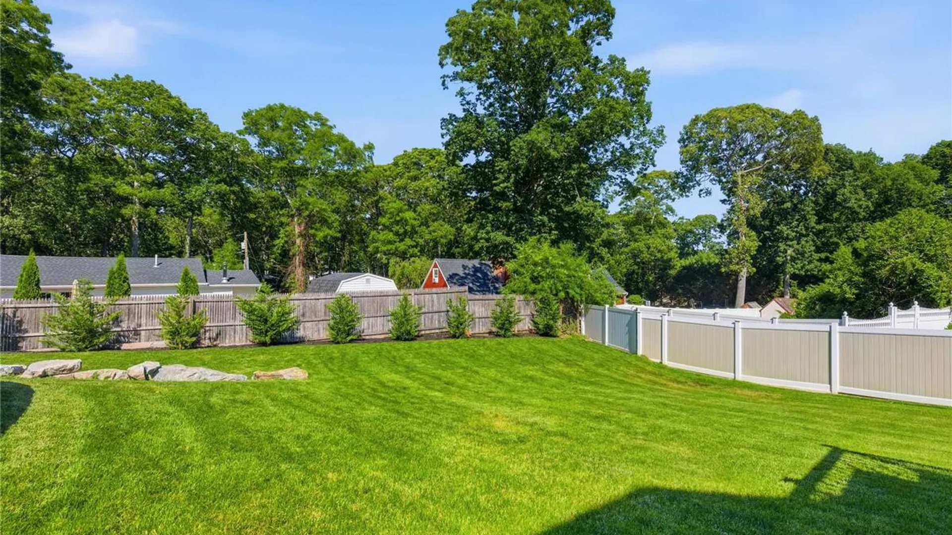 Property at 47 Grassland Circle, Mount Sinai, NY 11766 42