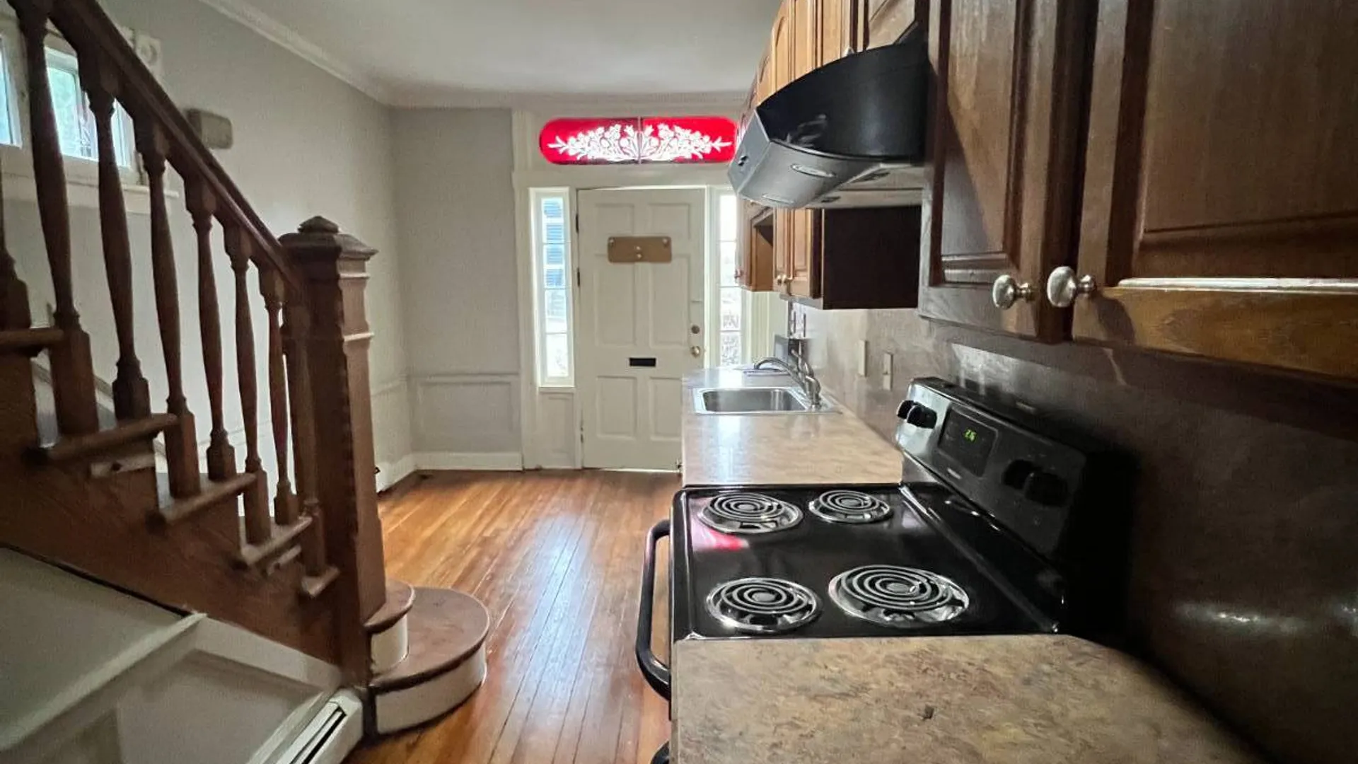 Property at 3 Washington Ave, Schenectady, NY 12305 4