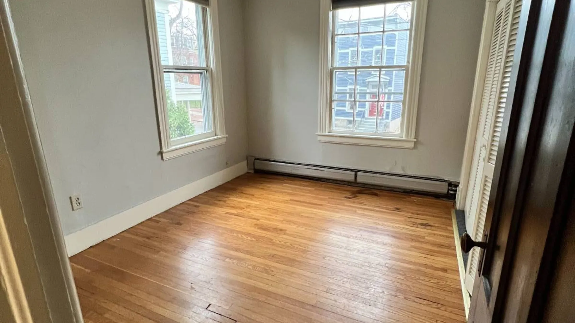 Property at 3 Washington Ave, Schenectady, NY 12305 8