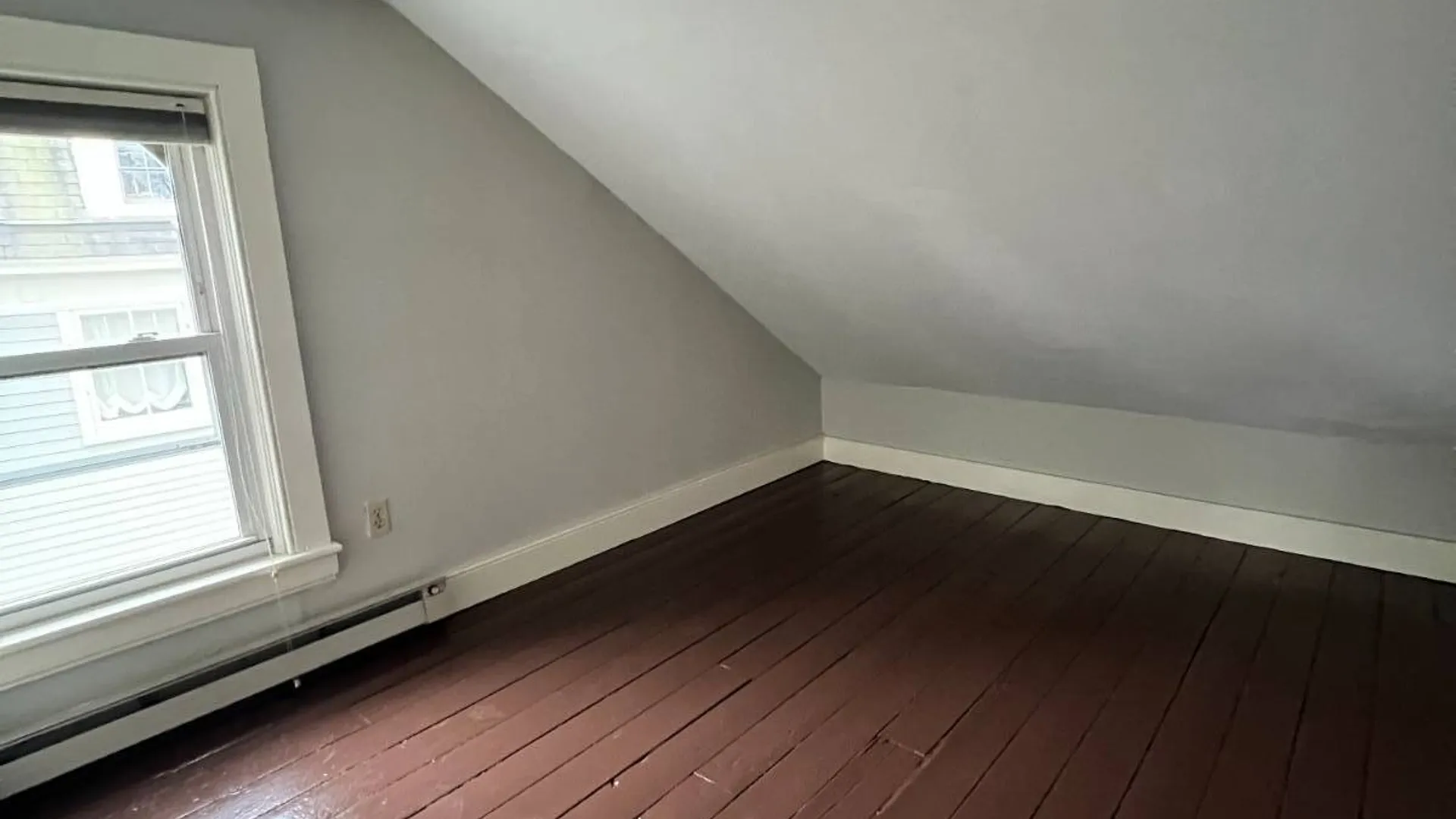 Property at 3 Washington Ave, Schenectady, NY 12305 9