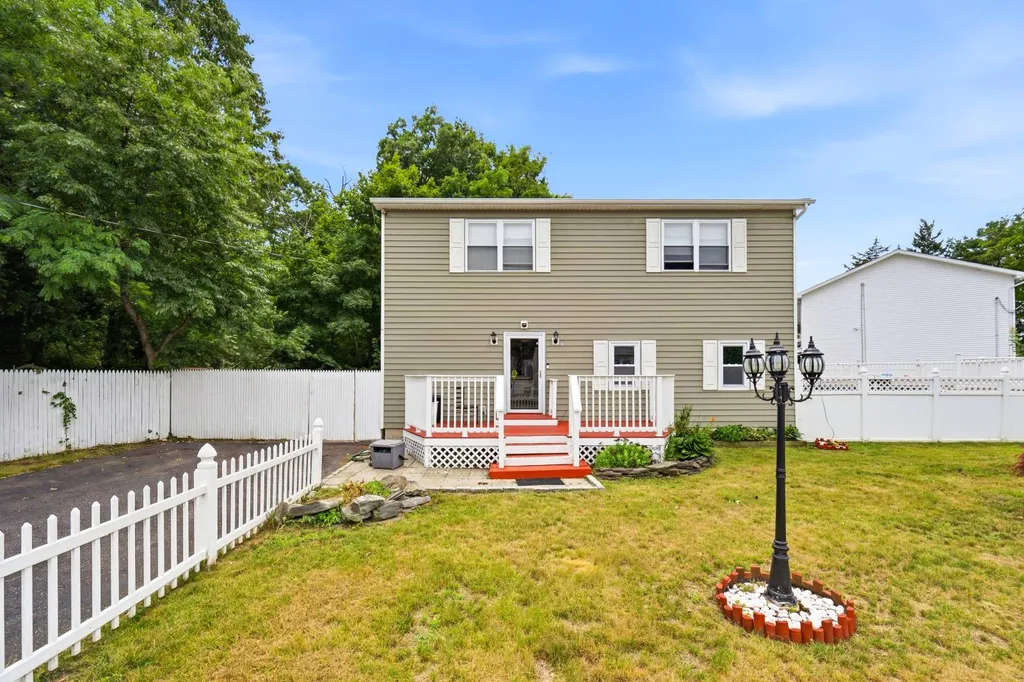 Property at 14 NEVADA RD, West Babylon, NY 11704