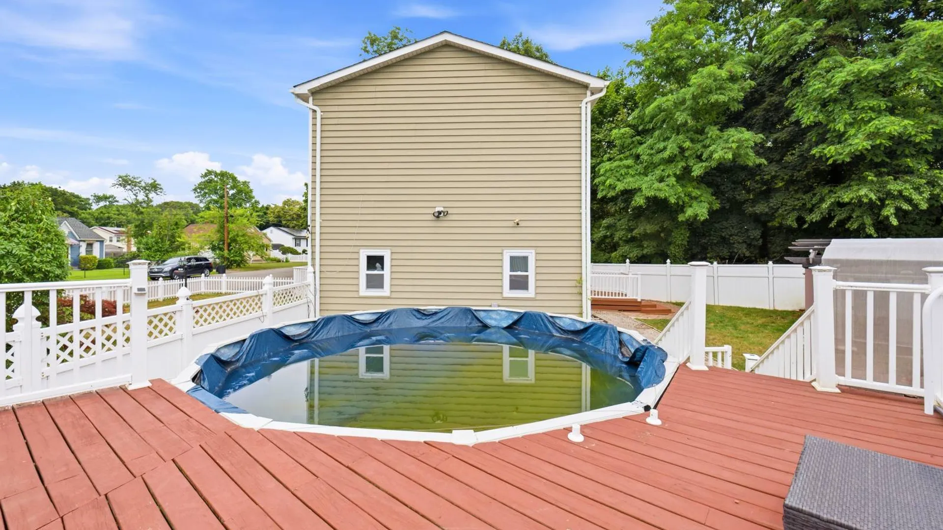 Property at 14 NEVADA RD, West Babylon, NY 11704 22