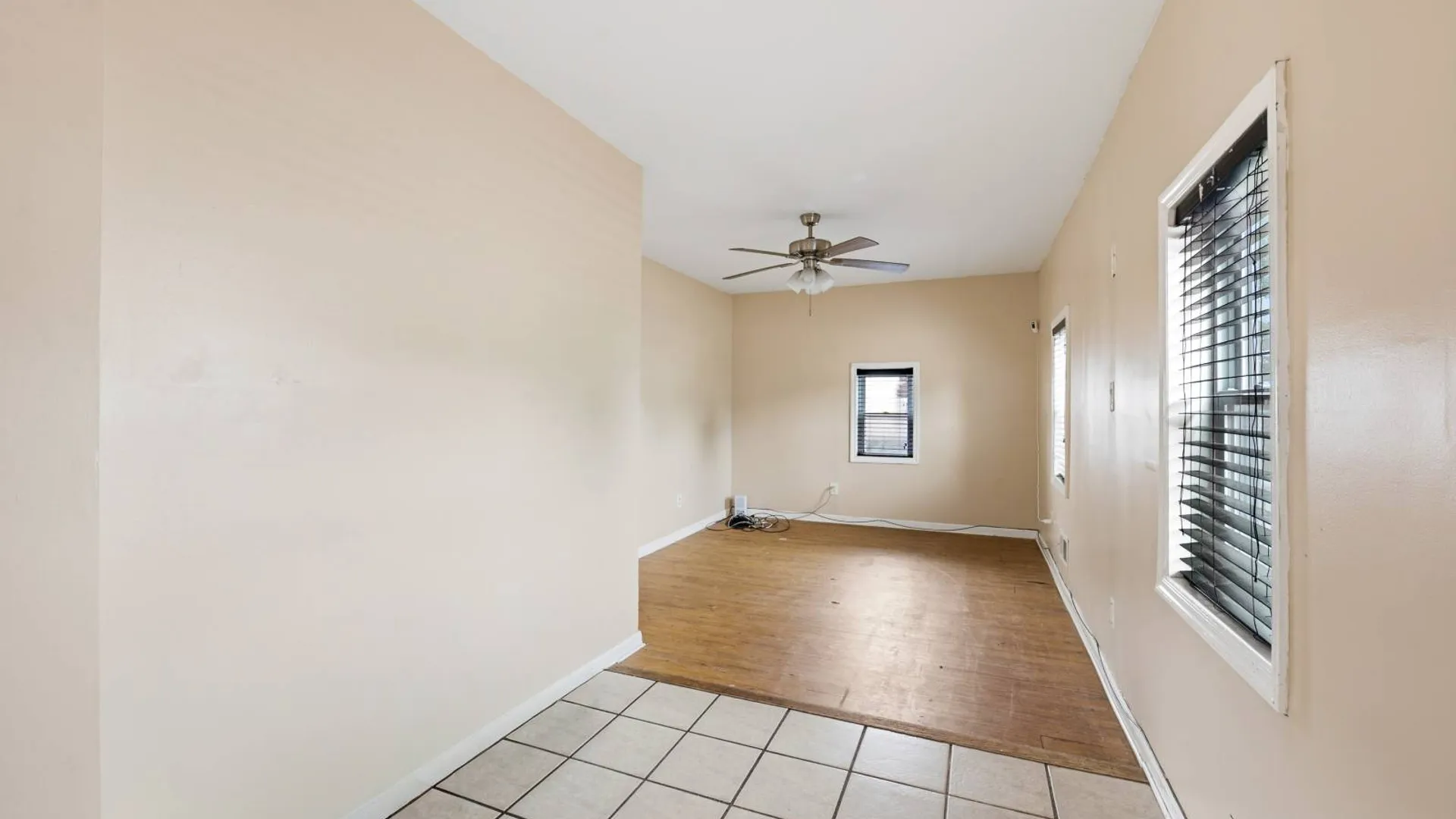Property at 14 NEVADA RD, West Babylon, NY 11704 3