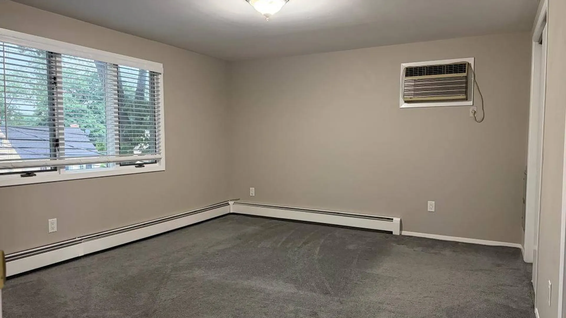 Property at 508 N. Broome Avenue, Lindenhurst, NY 11757 6