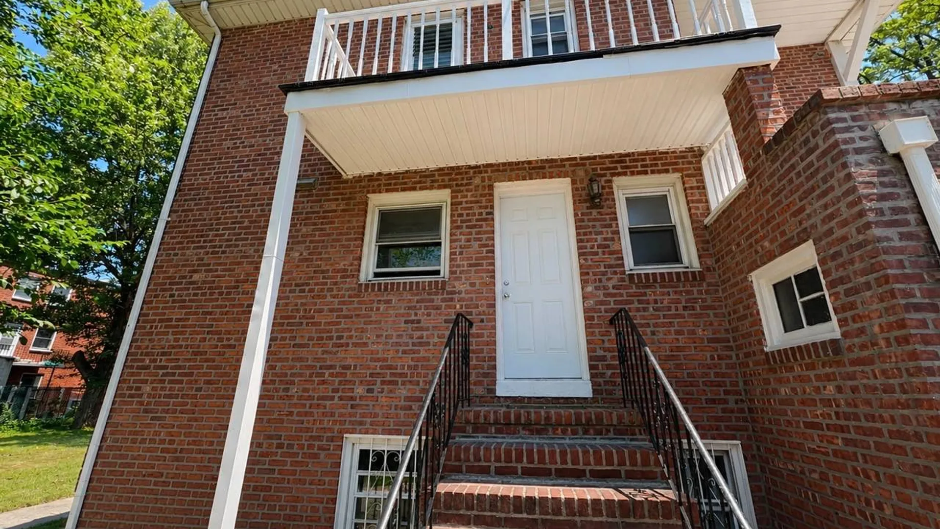 Property at 15043 21 ave, Whitestone, NY 11357 17